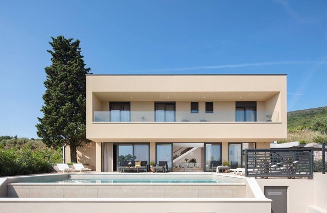 Villa Mar Vista - stunnig villa with pool and sea view