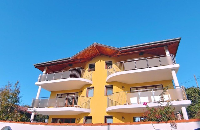 VILLA METATRON U DOMA
