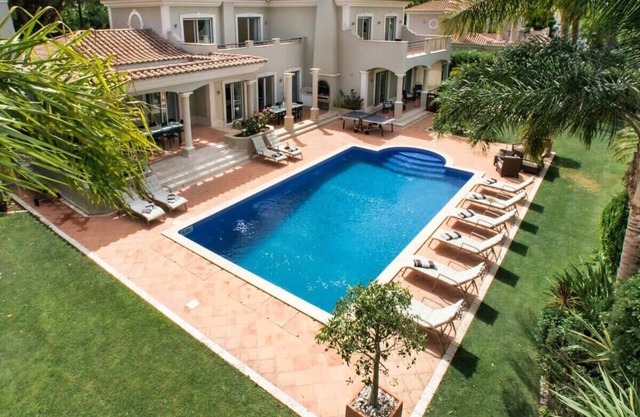 Villa Millennium- Deluxe location & luxury home