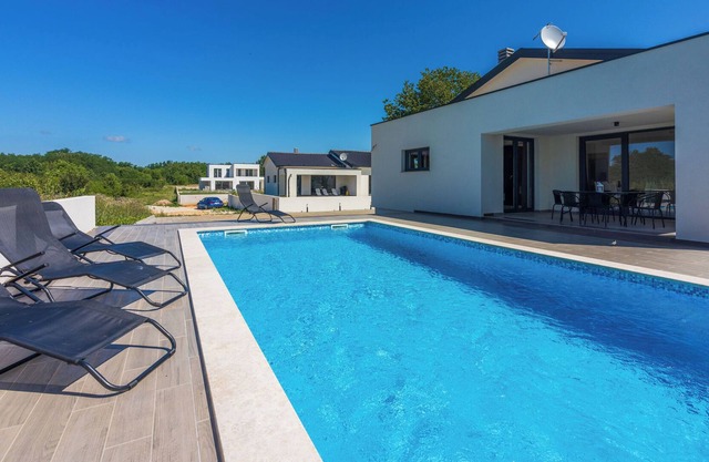 Villa Mizar (V0391-K1) - Labin