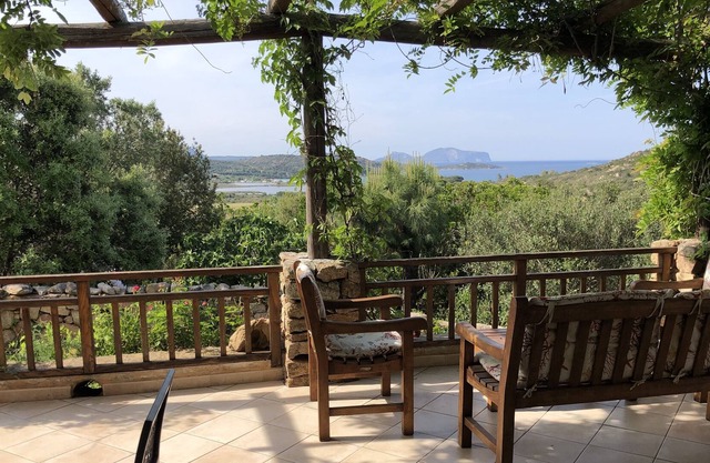 Villa Monique sea view with swimming pool