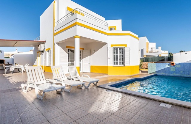 Villa Na Galé with Private Pool just a few minutes from the beach