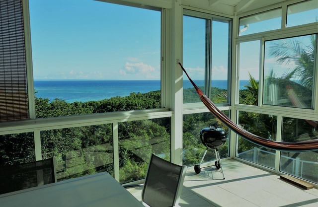 Villa Nature and sea view, 6 pers. 3 air-conditioned bedrooms