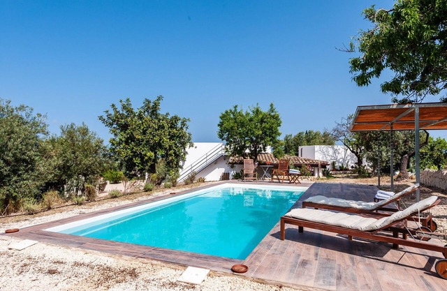 Villa Noto Syracuse | Baroque Charm in Sicily | Stunning Sea Views | Near.