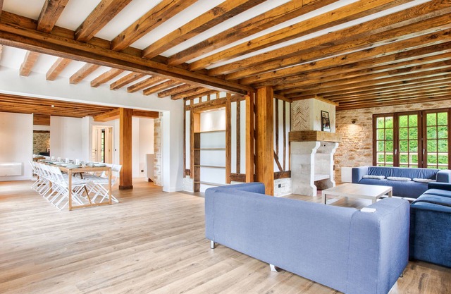 Villa Paséo - 11 Bedrooms - Large Heated Swimming Pool - Near Deauville