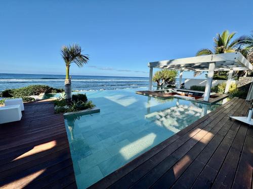 Villa Paradis Piscine et jacuzzi bord de mer