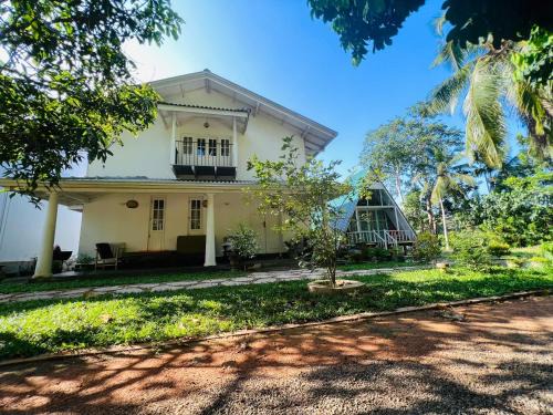 Villa Peace & Plenty