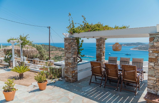 Villa Pelagos Residence with private Jacouzzi