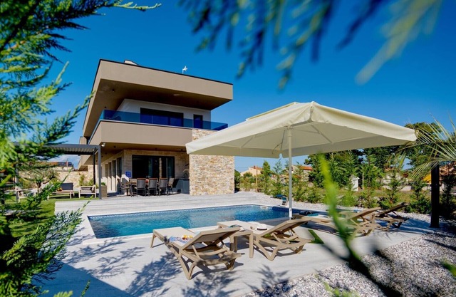 Villa Pieron in Marcana