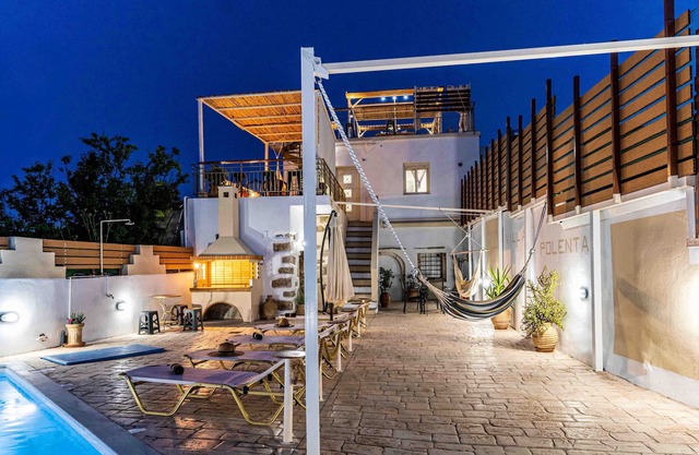 Villa Polenta - Kournas with pool - up to 8 persons