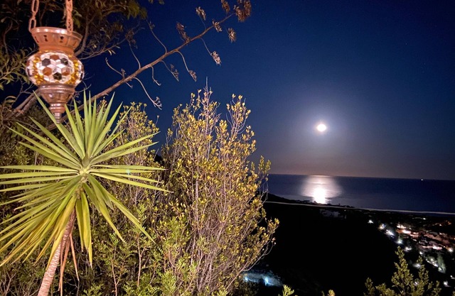"Villa Pupa" paradise in the rock.