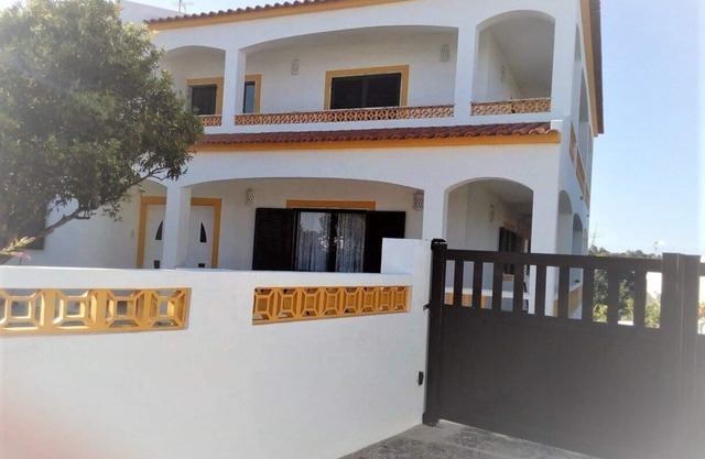 Villa Ribeiro -Lagos