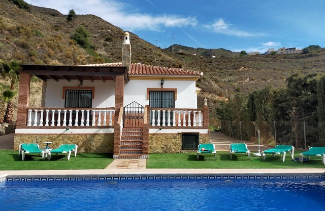 Villa Rural Rio de la Miel Nerja Sun