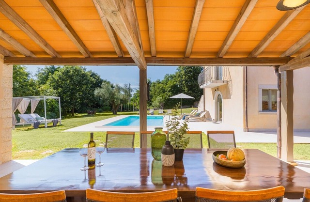 Villa Rustica - Luxurious villa with private pool, table tennis and darts