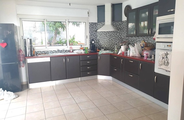 VILLA SAINT GILLES LES BAINS sea view 4 bedrooms swimming pool