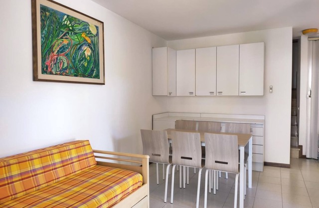 Villa Silvana - Three Bedroom Villa, Sleeps 8