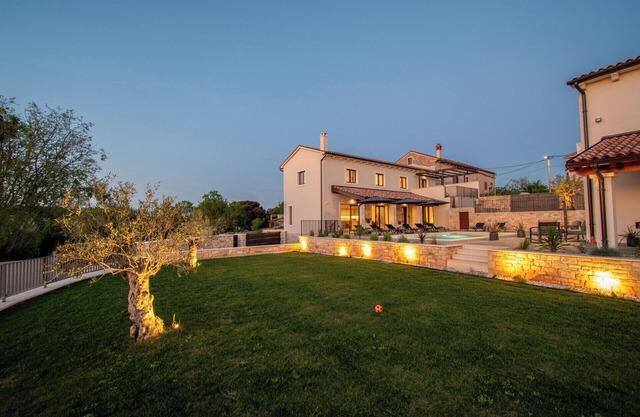 Villa Sirola by Istrabook