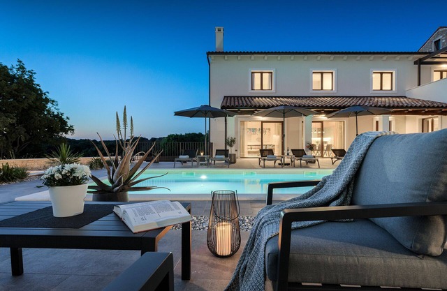 Villa Sirola (Istria - Valtura)