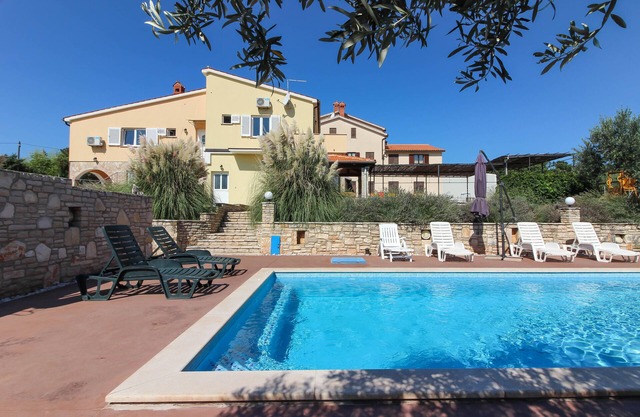 Villa SKAMNICE (Istria - Pavičini)