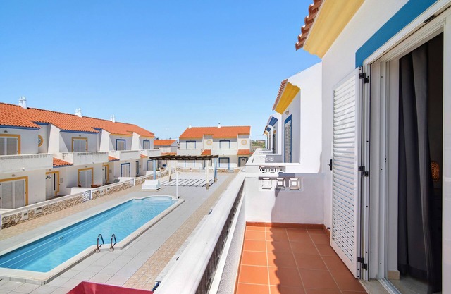 Villa "Sol Da Bornacha" with Mountain View, Shared Pool & Wi-Fi