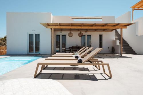Villa Solena, brand-new, private pool, Agia Anna Naxos
