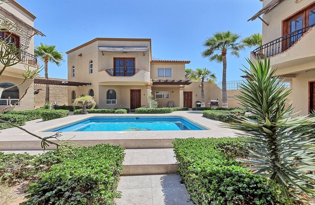 Villa Sonari 1 Great house, complex of 4 houses