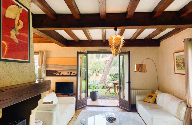 Villa Sous les Pins, à la Plage!