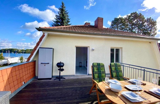VILLA STRAND DOMIZIL OG Fewo