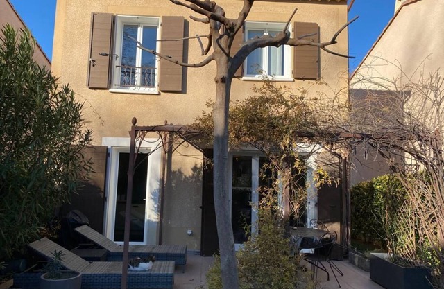 Villa sur le Thor Proche de la Gare de la Gare TVG Avignon et Région Lubéron