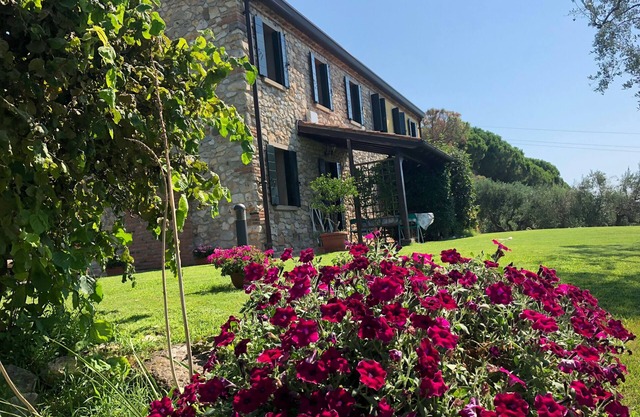 Villa surrounded by nature near Padua and Venice, breathtaking views, animals