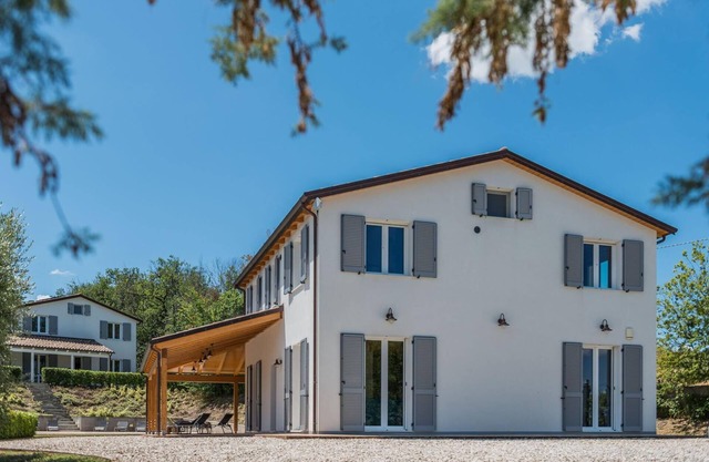 Villa Teresa 16 - Eight Bedroom Villa, Sleeps 16