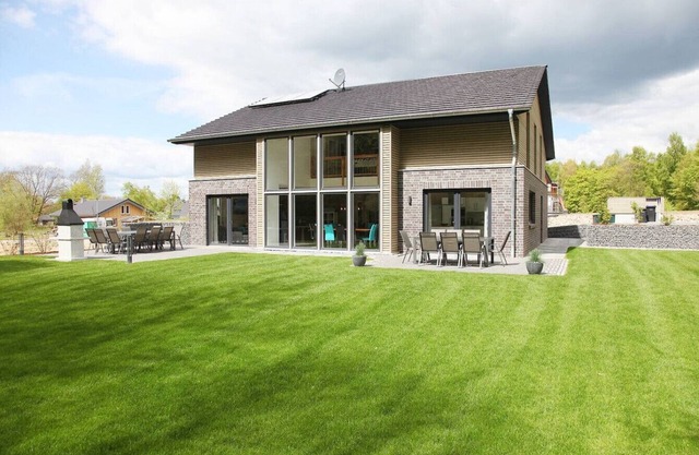 Villa Thormarcon, Plauer See, 18 Gäste, Sauna+Pool