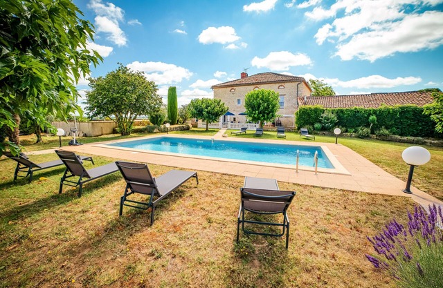 Villa Thun - Pool - House with character