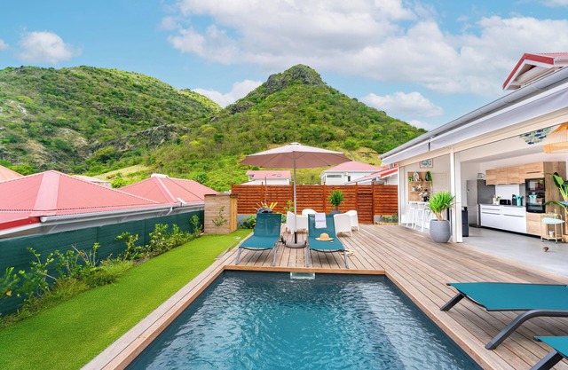 Villa Topaze with saltwater pool and 3 air-conditioned bedrooms for 6 people
