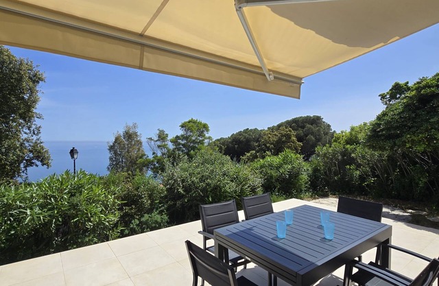 Villa vue mer neuve 3754