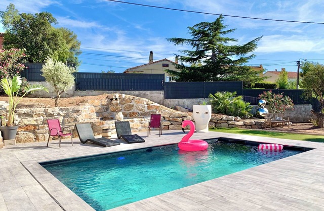 Villa with heated pool