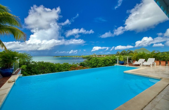 Villa with large sea view (MQDI41)