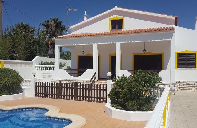 Villa with pool in Silves