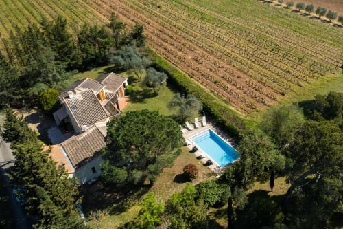 Villa With Pool In The Cantalauze Vineyards