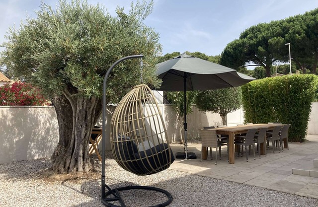 Villa with privat pool, 4 bedrooms, wifi, 3km from the beach of Portiragnes plage