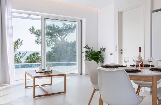 Villa with private pool suitable for guests with special needs