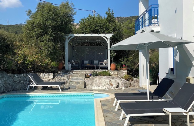 Villa with Private Pool & Sea Views – Peaceful Retreat in Kefalonia - Sleeps 5