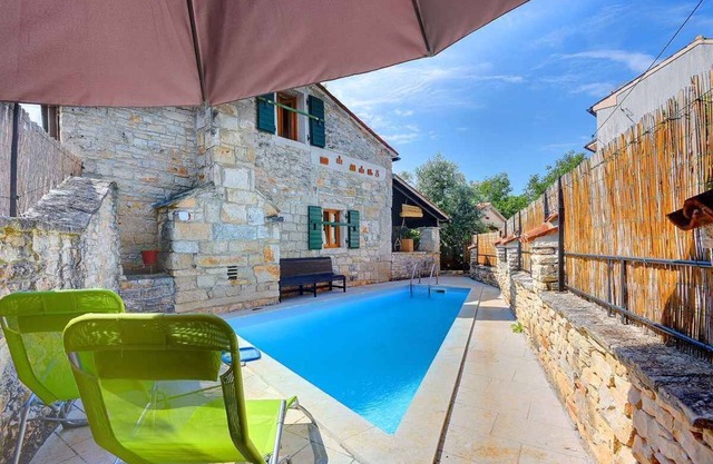 Villa with terrace and pool