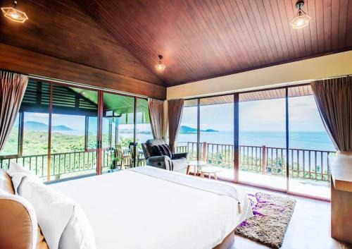 Villa Yariana Ocean Front - 5 Bedrooms