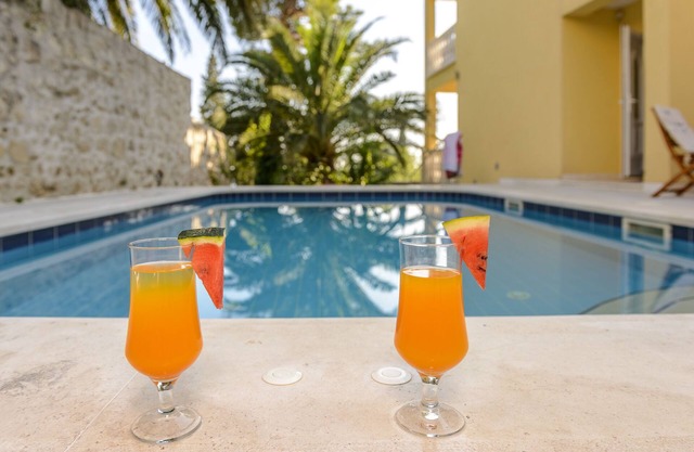 Villa Zlata - apartment for 6+2 near Dubrovnik and just 100 meters from the sea