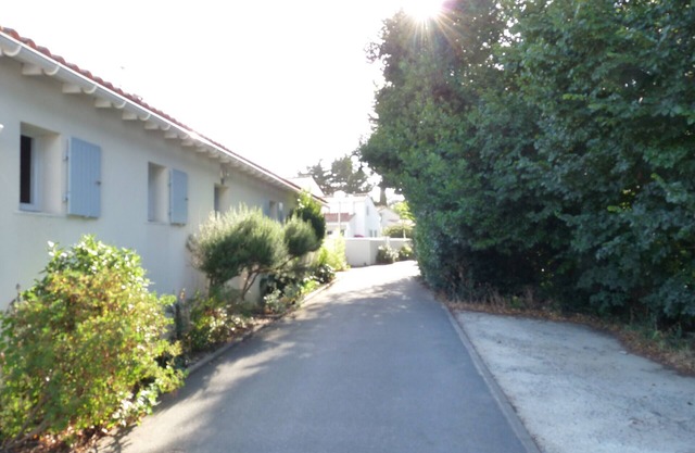 Village house in La Flotte