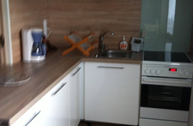 Village house sleeps 6 near ST CROIX DU VERDON