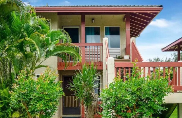Village Manor B21 Located in Kapaa