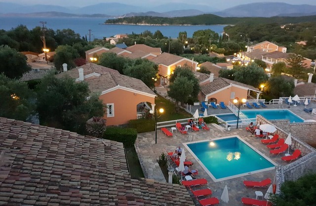 Village-style resort hotel with 4 pools close to Kassiopi and the beach