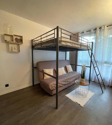 Villard-de-lans studio au pied des pistes pour 4 pers